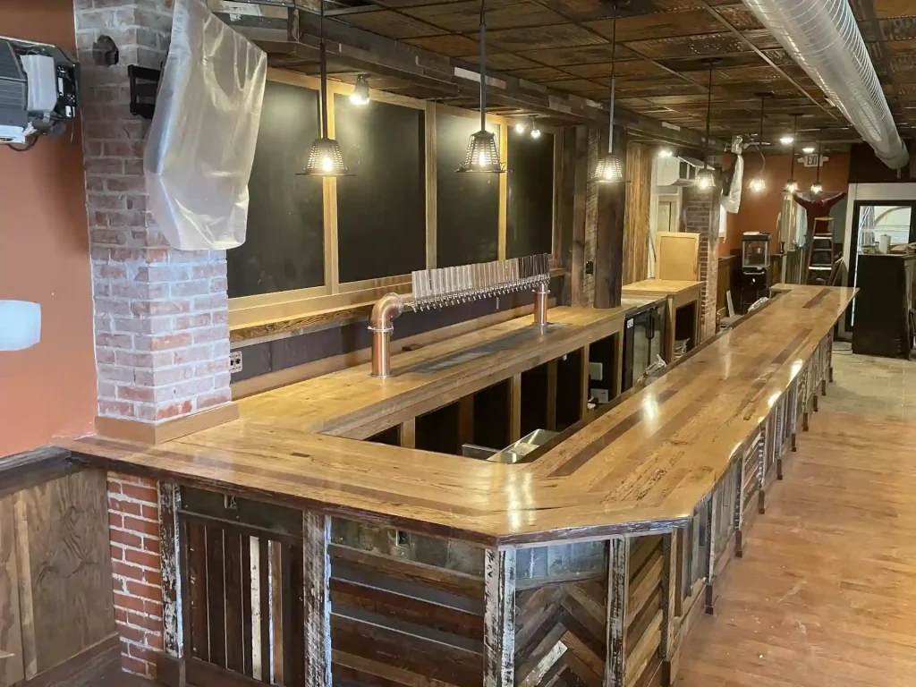 Custom bar by Stately Builders custom millwork and carpentry in Williamsville, NY.