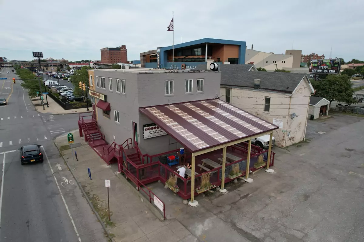 Covered Deck | Buffalo, NY